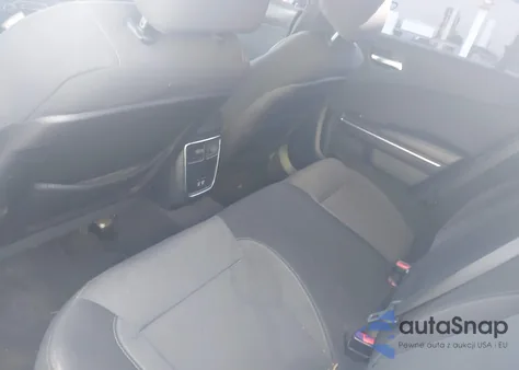 2016 Dodge Charger Se z USA, uszkodzony, nr VIN 2C3CDXBG8GH327728